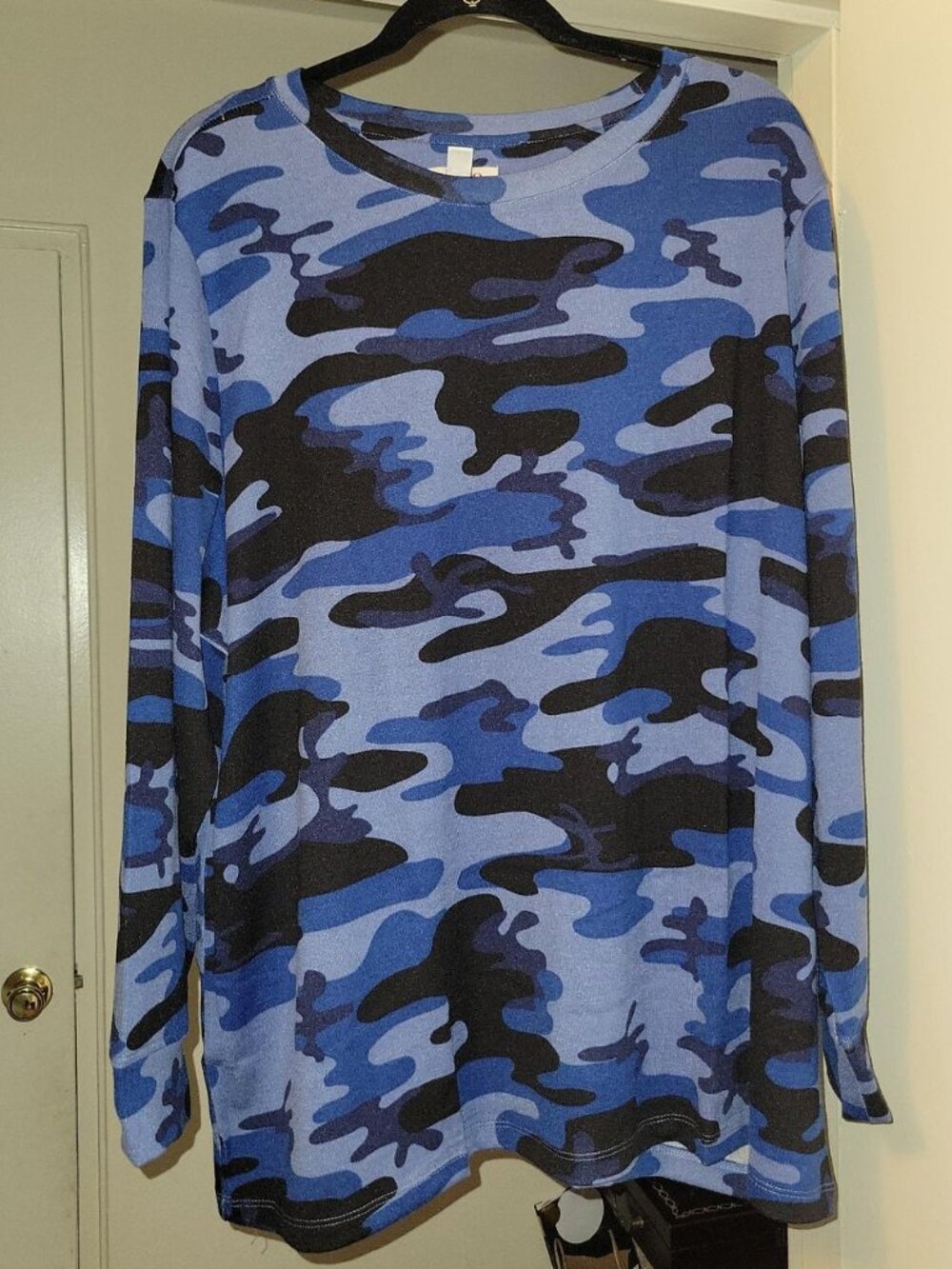Denim & Co. Heavenly Jersey Camo Print Long Sleeve Pullover Top 3X New